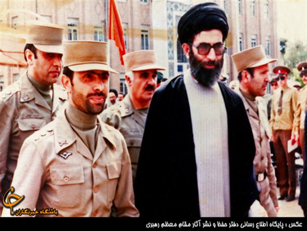 تصاویر/شهید علی صیادشیرازی در کنار رهبر معظم انقلاب