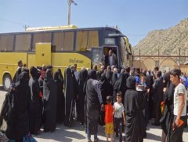 اعزام 80نفر از نمازگزاران مسجد حضرت رسول اکرم(ص) لنده به مشهد مقدس/تصاویر