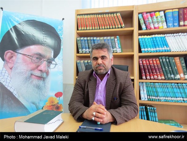 ایستگاه کتاب در مصلی نماز جمعه خور برپا می شود