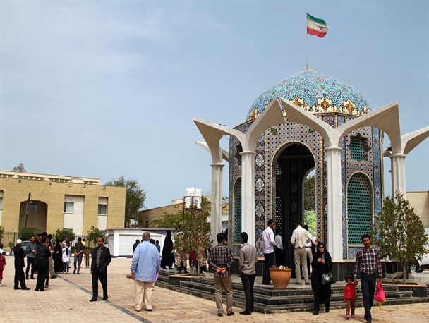 اعزام 1871 نفر به راهیان نور دریایی خارگ/برپایی نمایشگاه دائمی دفاع مقدس در خارگ