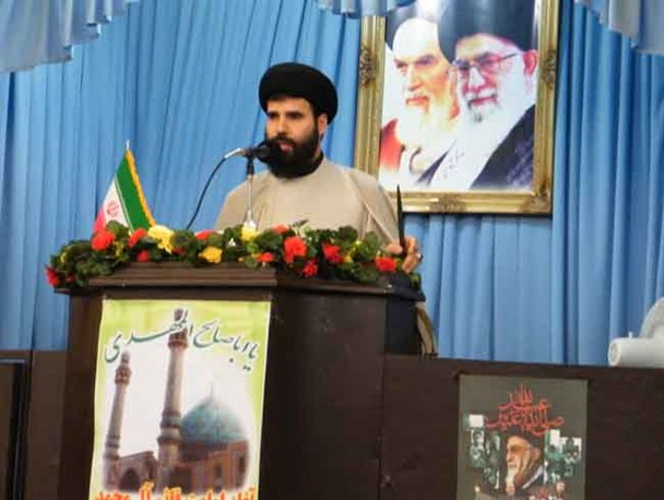 آنهایی که به دنبال برجام ۲ و ۳ هستند در نهایت به کشور خیانت می کنند