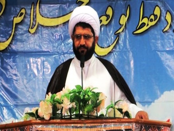 ایران از مواضع انقلابی خود کوتاه نخواهد آمد / از فداکاری ها و زیبایی های ۸ سال دفاع مقدس در هنر استفاده شود