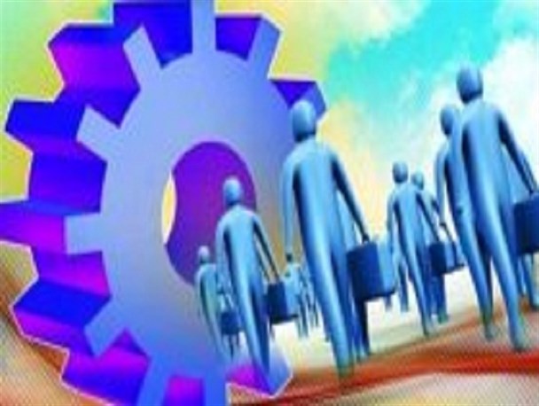 روحیه انقلابی و پرتلاش گمشده امروز مدیریت اجرایی کشور است