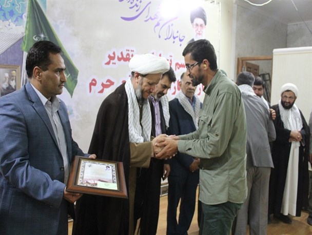 مراسم تجلیل و تقدیر از جانبازان مدافع حرم شهرستان کارون برگزار شد +تصاویر