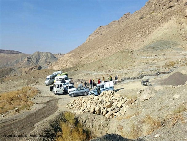 آمارهای گردشگران نوروزی خراسان جنوبی همانند فیش های حقوقی، نجومی است/ تناقضگویی مسئولان سازمان میراث فرهنگی و گردشگری در طی یک روز!