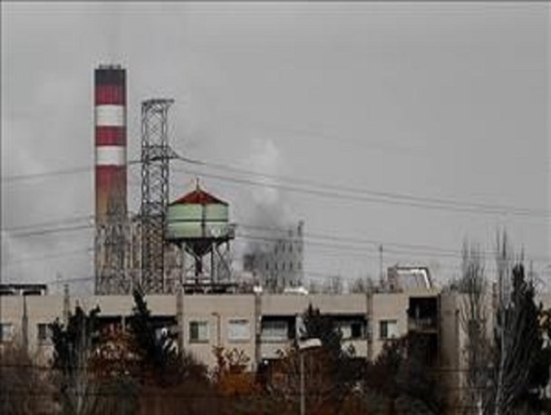 استفاده از مازوت در نیروگاه تبریز  5 روز یا 25 روز! / پشت پرده انکار مسئولین در معضل آلودگی هوای تبریز چه بود؟
