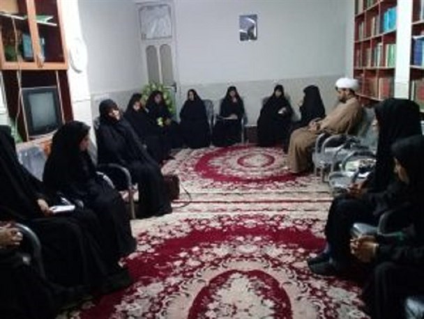‍ آسیب های اجتماعی برخاسته از جهل انسان است/جمعیت بانوان فرهیخته بدنبال الگودهی زن مسلمان در جامعه است