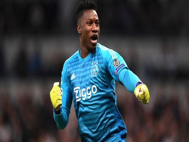 دروازه‌بان کامرونی به بارسلونا باز می‌گردد