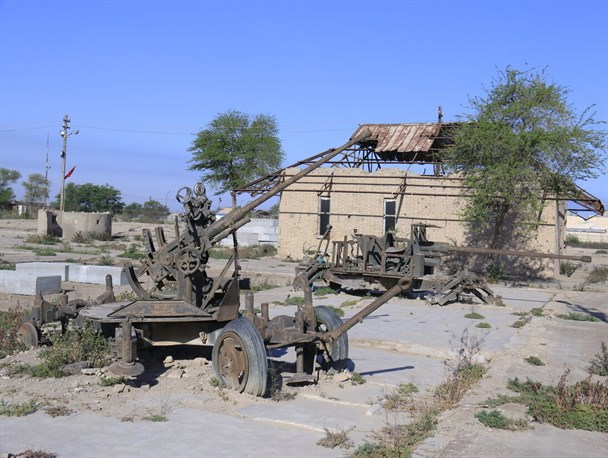 باغ موزه دفاع مقدس آبادان تنها منطقه بکر برجای مانده جنگ تحمیلی است