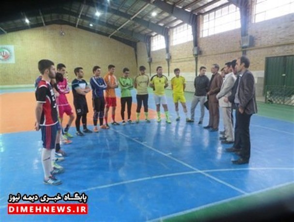 آفاق نخستین بازی خود در فصل جدید لیگ دسته دوم فوتسال کشور واگذار کرد