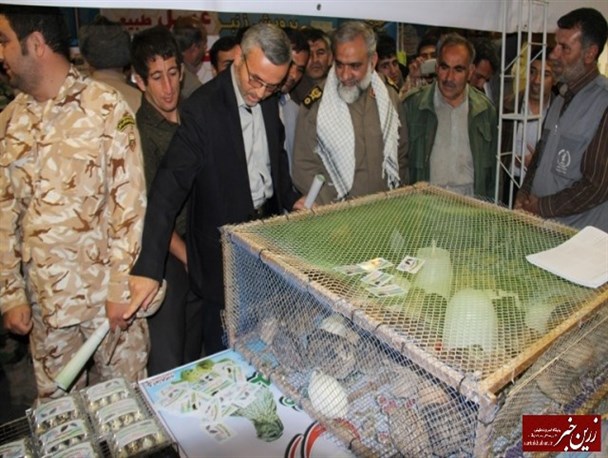 بازدید سردار نقدی از غرفه میاندوآب در نمایشگاه اقتصاد مقاومتی+ تصاویر
