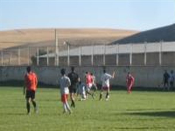 تیم فوتبال روستائی کامیاران به مرحله نهائی جام فوتبال روستائیان کردستان صعود کرد