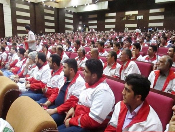 تجلیل از امدادگران طرح نوروزی جمعیت هلال احمر استان تهران در ملارد برگزار شد+ تصاویر