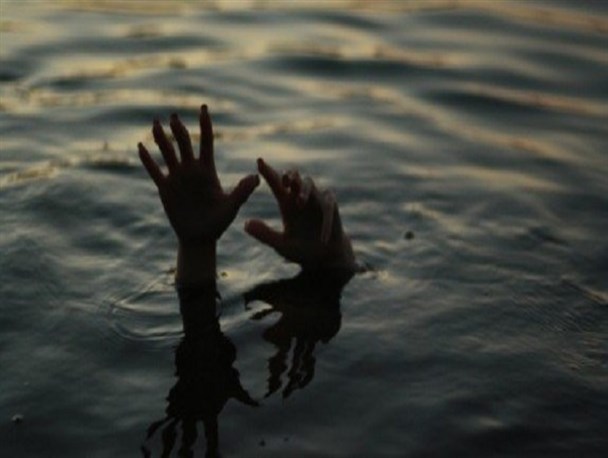مرگ مشکوک مردی ۵۵ ساله در استخر خاکی مزرعه‌اش