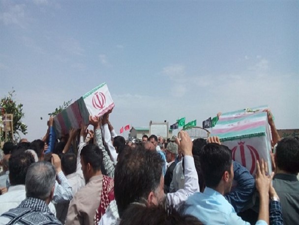 تشییع باشکوه دو شهید گمنام در آفتاب سوزان فکه+تصاویر