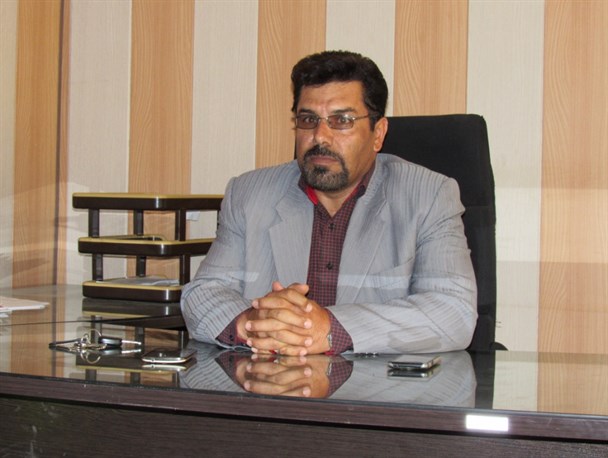 زمین چمن مصنوعی سروستان آماده بهره برداری شد