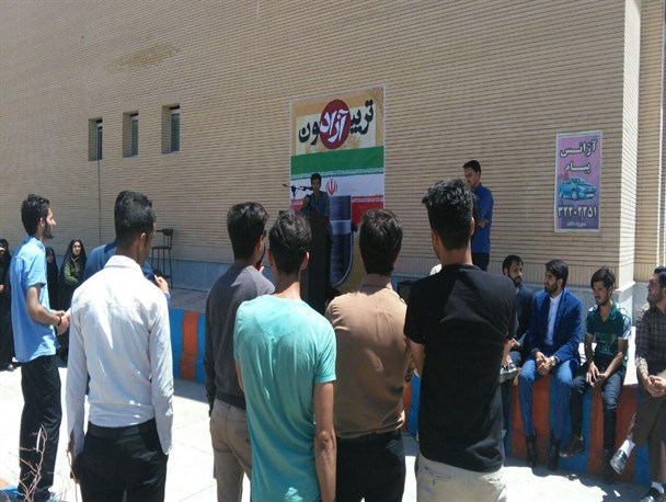 نمی خواهم به کسی رأی دهم که با یک کلید دروغ مردم را فریب دهد/ رئیس جمهور کشورم نباید از فتنه گران حمایت کند