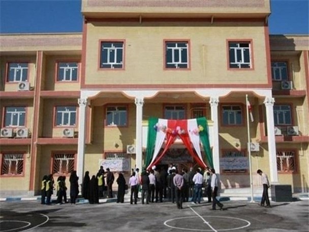 خیرین قزوینی ۵۰میلیاردتومان برای مدرسه‌سازی کمک کردند