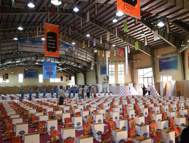 «همدلی» و «دستگیری» در ماه مهمانی خدا/ «کمک مومنانه» دارالمومنین با ۴۲ هزار بسته معیشتی