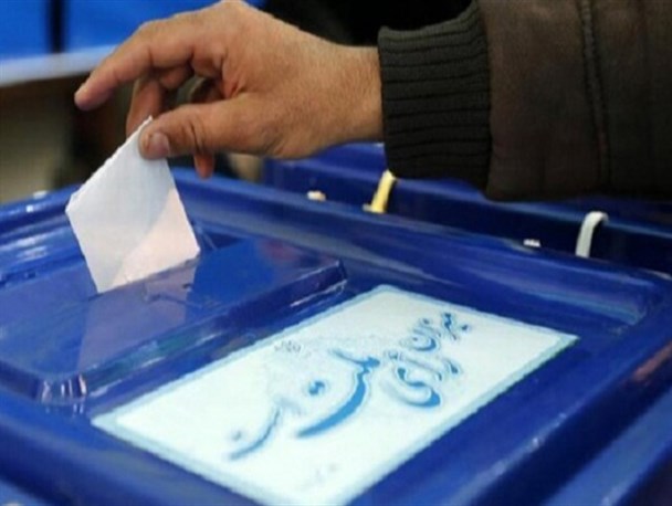 حضور پرشور و حداکثری در انتخابات انقلاب را بیمه می کند