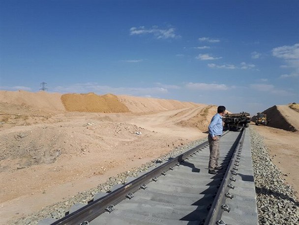 انتظار ۱۸ ساله کردستانی‌ها برای اتصال به شبکه ریلی