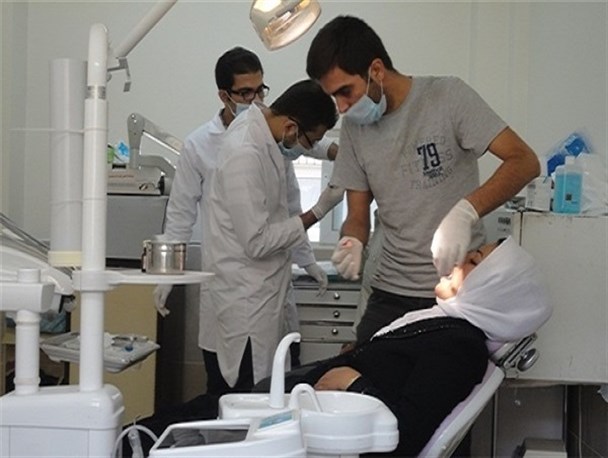 آغاز رزمایش جهادگران فاطمی/ تیم‌های پزشکی به مناطق محروم چگنی اعزام شدند