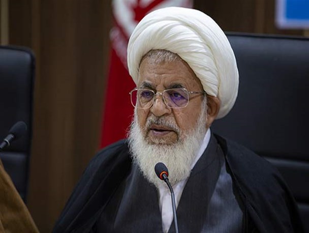 اولویت مسئولین رفع مشکلات معیشتی مردم باشد