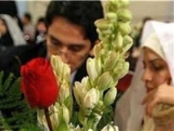 میلاد حضرت علی اکبر (ع) و روز جوان جشن ازدواج ۱۰۰ زوج ایرانی را به همراه داشت