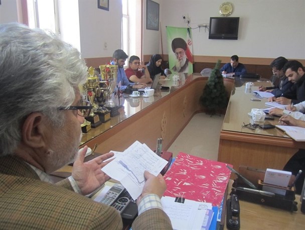 قلم و زبان خبرنگاران در اطلاع‌رسانی و رفع مشکلات و کمبودها تأثیرگذار است