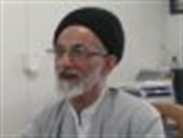 در کنار مسجد خانه عالم احداث شود
