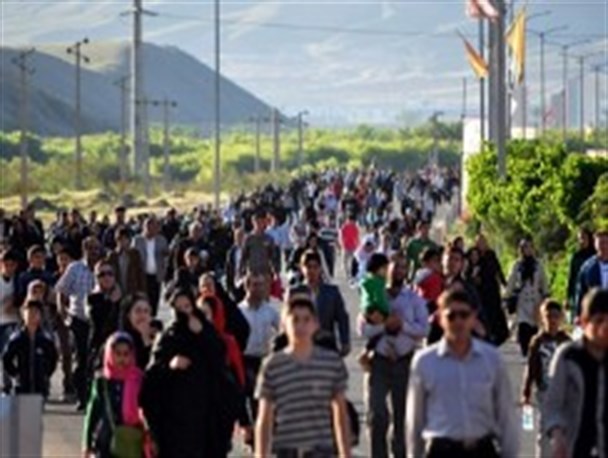 برگزاری همایش بزرگ پیاده روی خانوادگی در برخوار