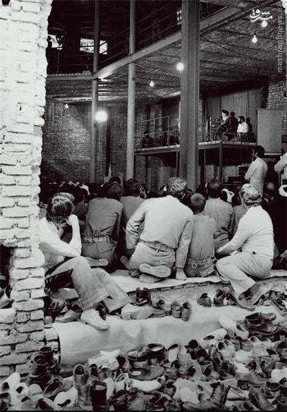 مروری بر نحوه ساخت بیت رهبری