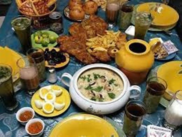 پرخوری در ماه مبارک رمضان یکی از عوامل ایجاد مسمومیت/روزه داران مراقب تغذیه خود باشند