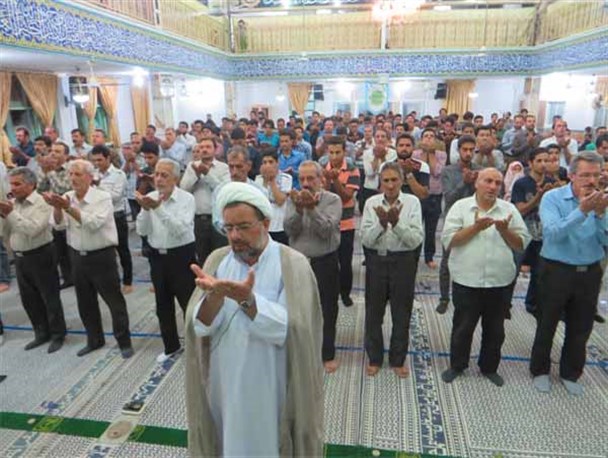 گزارش تصویری از نماز جماعت و ضیافت افطار در مسجد حافظ بشنیغان میبد