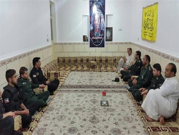 دیدار و گفتگوی صمیمی فرمانده سپاه دشت آزادگان با مجتبی پور جلالی فرمانده نمونه شهرستان