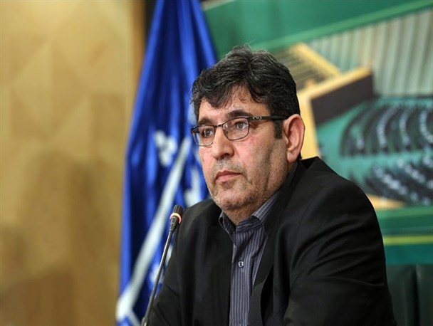 فرمانداری شائبه‌های فراوانی به وجود ‌آورده و شفاف‌سازی نمی‌کند