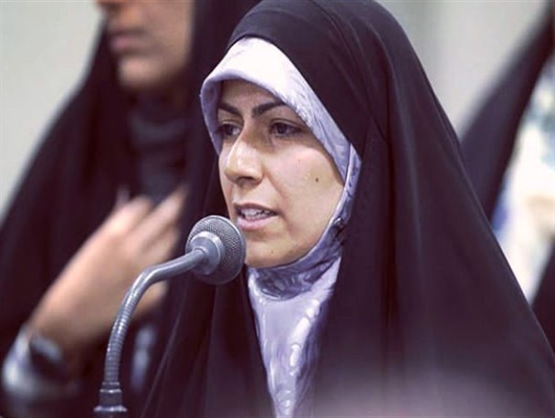 تعالی شعر با مطالعه و تمرین؛‌اولین درخواست رهبر انقلاب از شعرا