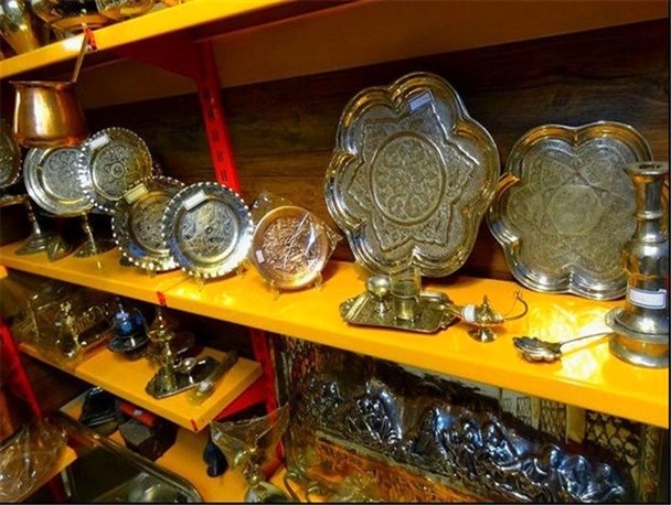 صنایع دستی بروجرد، اوج هنر و خلاقیت/ ویترین هایی مزین به ورشو