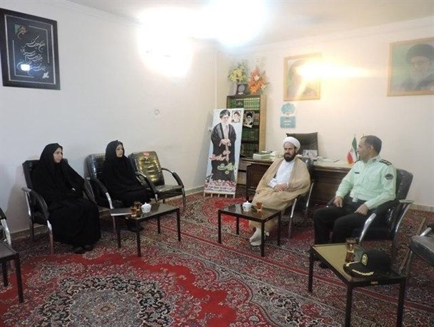نیروی انتظامی زینت و اقتدار نظام است