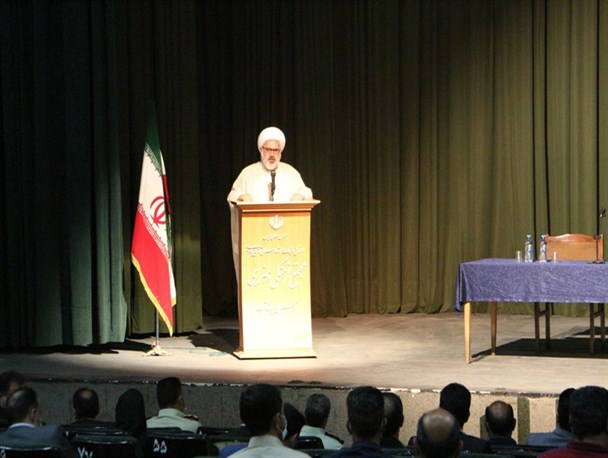 خطای مسوولان، نباید به پای نظام نوشته شود