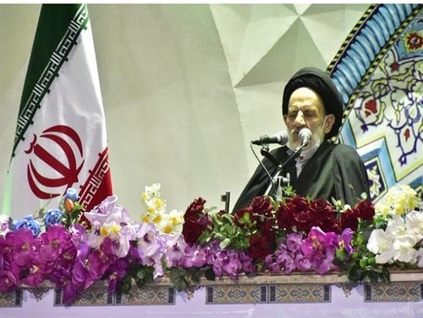 پذیرش ولایت، شرط اصلی تحقق توحید است/ لزوم هوشیاری در مقابل شیطنت های دشمن