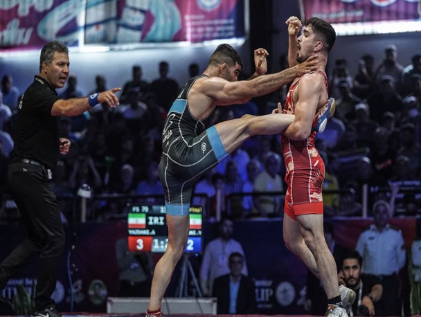 کشتی آزاد جام تختی| اعلام اسامی آزادکاران راه‌یافته به جدال نهایی رقابت‌ها/ سرشاخ یزدانی با کشتی‌گیر ارمنی و رویارویی حساس داستان و اطری