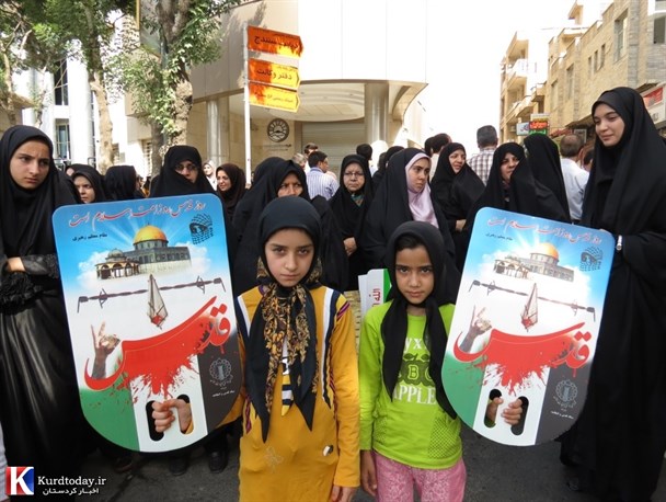 حضور پر شور دانش آموزان و فرهنگیان کردستانی در روز جهانی قدس از نگاه دوربین