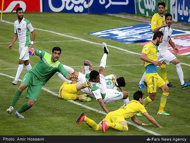 سانسور شکست سنگین ذوب آهن در سایت باشگاه!