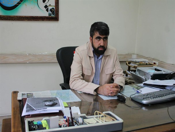 تحریف انقلاب اسلامی باید جدی گرفته شود/ حقوق های نامتعارف برخی مدیران با تفکر انقلاب سنخیتی ندارد