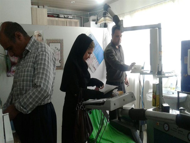 6 مطب دندانسازی غیرمجاز در بانه اخطار پلمپ دریافت کردند
