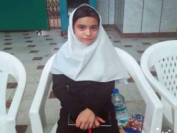 اعزام دختر بدمینتون باز کردکوی به مسابقات کشوری