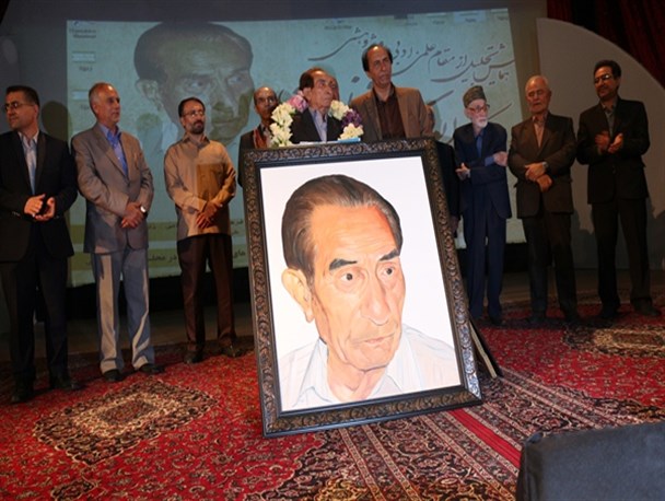 کتاب «فرهیختگان ساوه» رونمایی شد