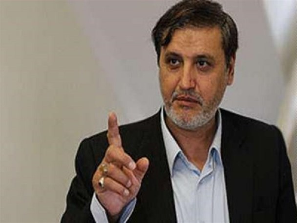 رفتار منفعلانه دولت موجب امتیازگیری دشمنان از جمهوری اسلامی شده/ قراردادهای نفتی در راستای سیاست‌های اقتصاد مقاومتی باشد