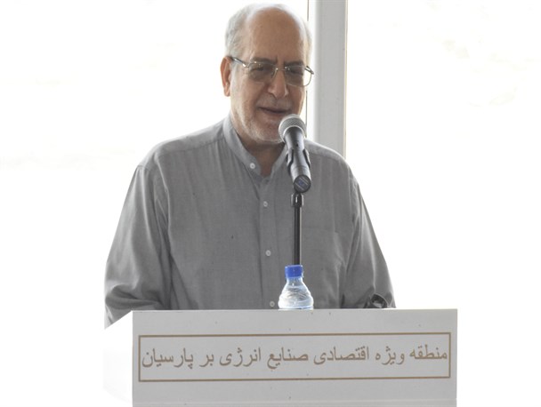 تنگ نظری مسئولان زمینه های سرمایه گذاری را کاهش می دهد